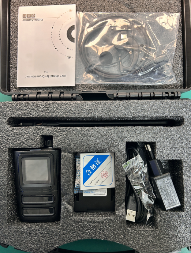 ZAi-S10 Detect 300M-6GHZ Frequency Drone Detector Support Russian English Handheld Drone Alarmer for UAV Detection